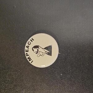 NIXON IMPEACH Pin 1"
